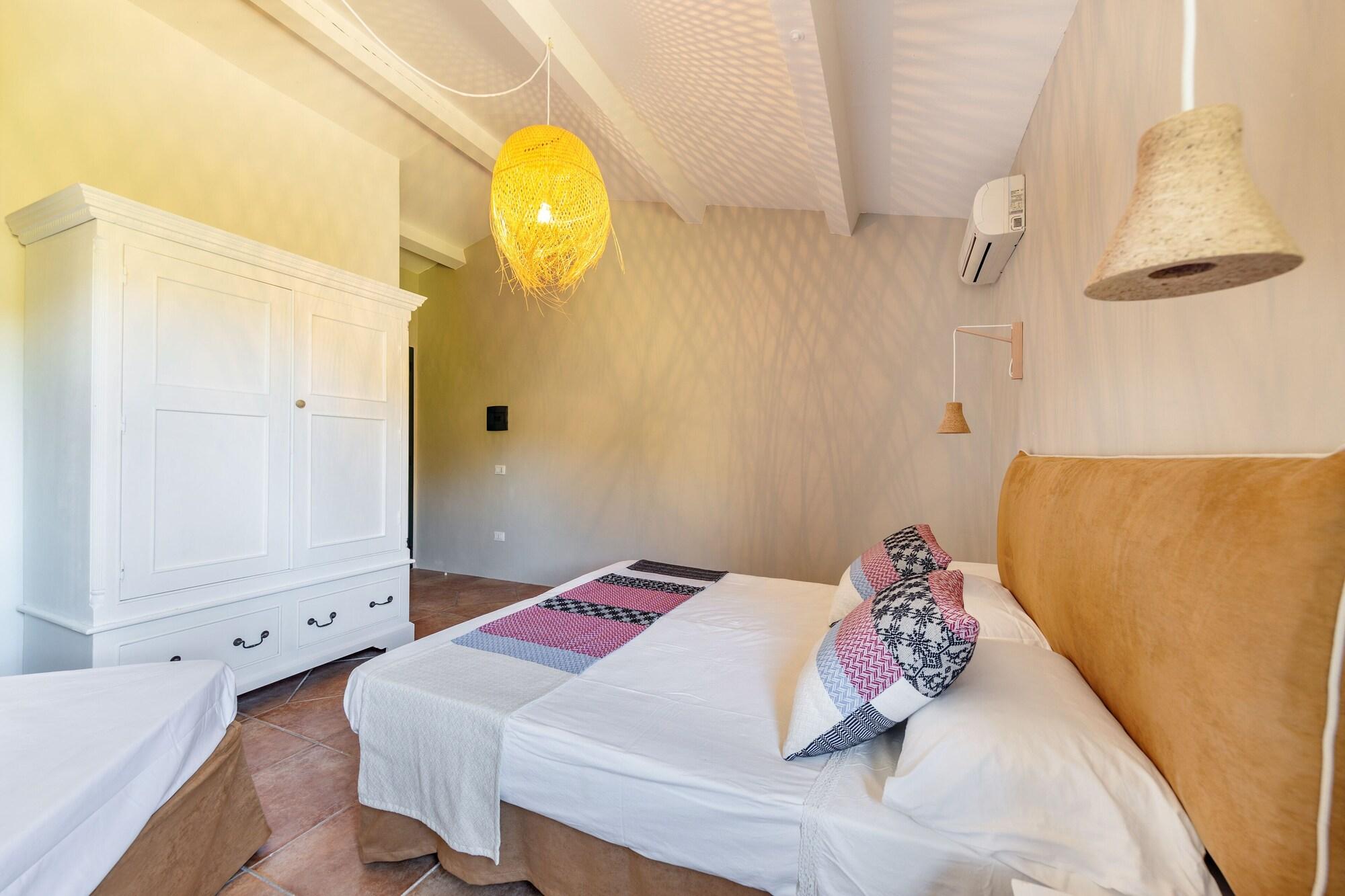 Hotel Borgo Di Campagna Loiri Porto San Paolo